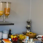 Recomecar Guesthouse 4*