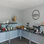 Recomecar Guesthouse 4*