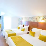 Recomecar Guesthouse סנטה קרוז