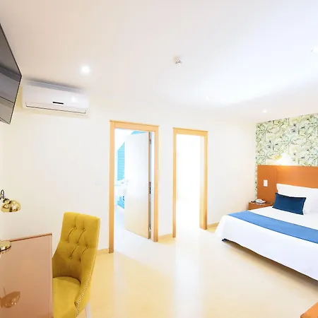 Recomecar 4* Santa Cruz (Oeste)