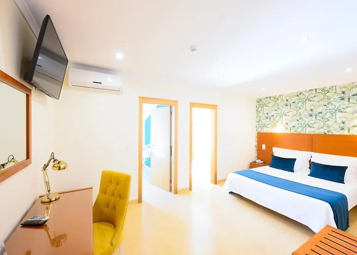 Recomecar 4* Santa Cruz (Oeste)